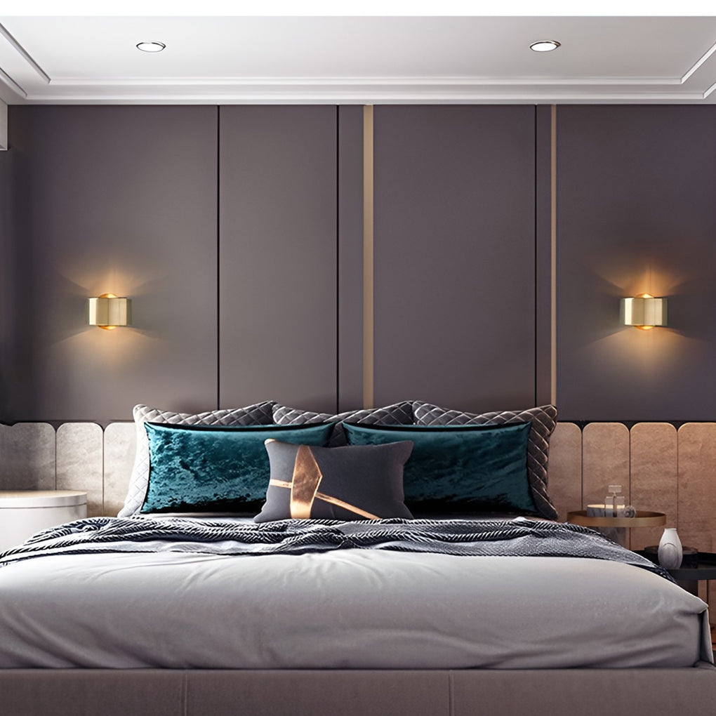 Curved Band Wall Sconce, Brushed Gold Up and Down Light