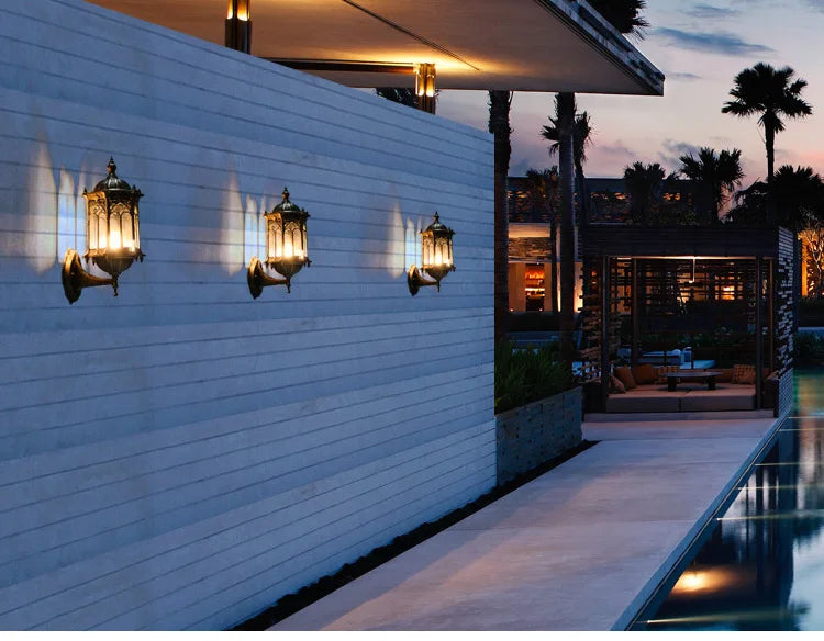 Antirust Retro Outdoor Wall Lantern