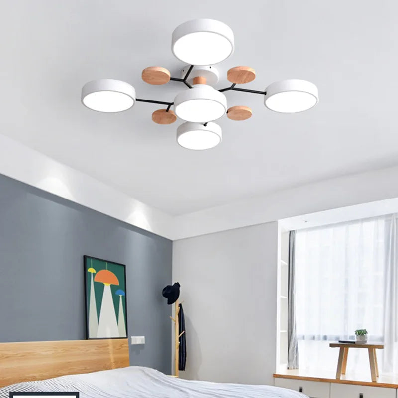 Modern Adjustable Spotlight Ceiling Chandelier