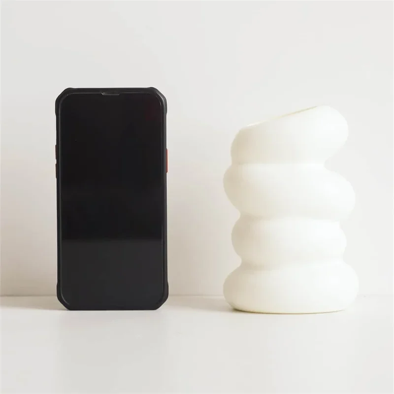 Plastic Spiral White Vase Nordic Creative Flower Arrangement Container