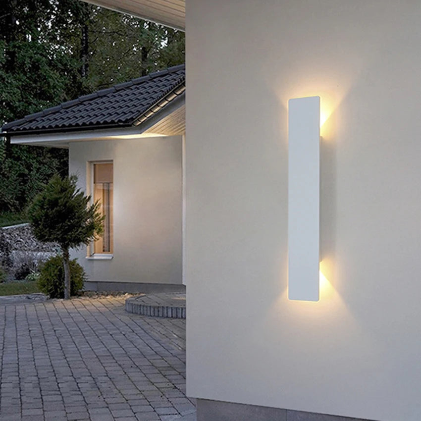 Modern Up & Down Outdoor Wall Lamp