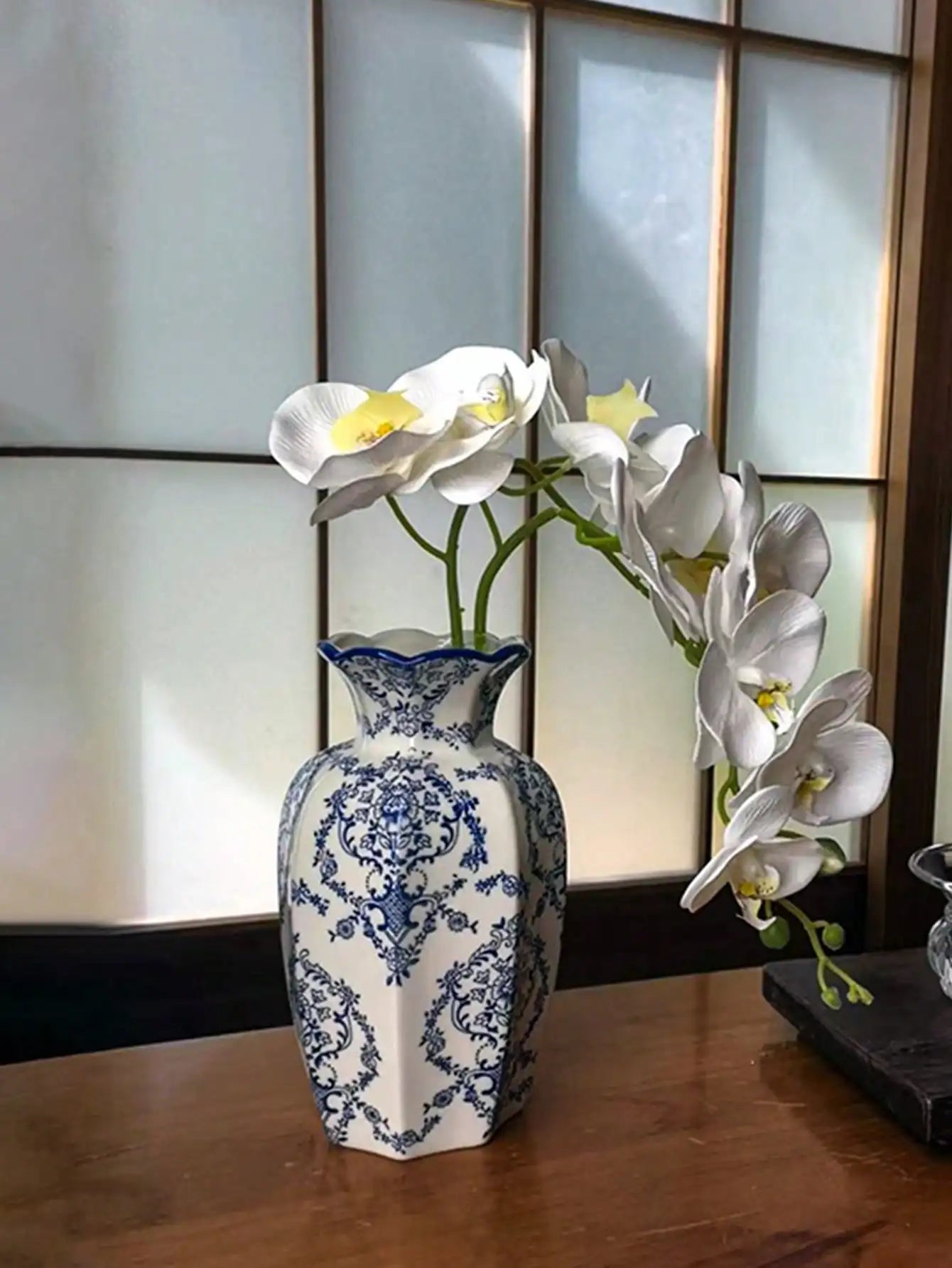 Chinese Blue and White Porcelain Vase