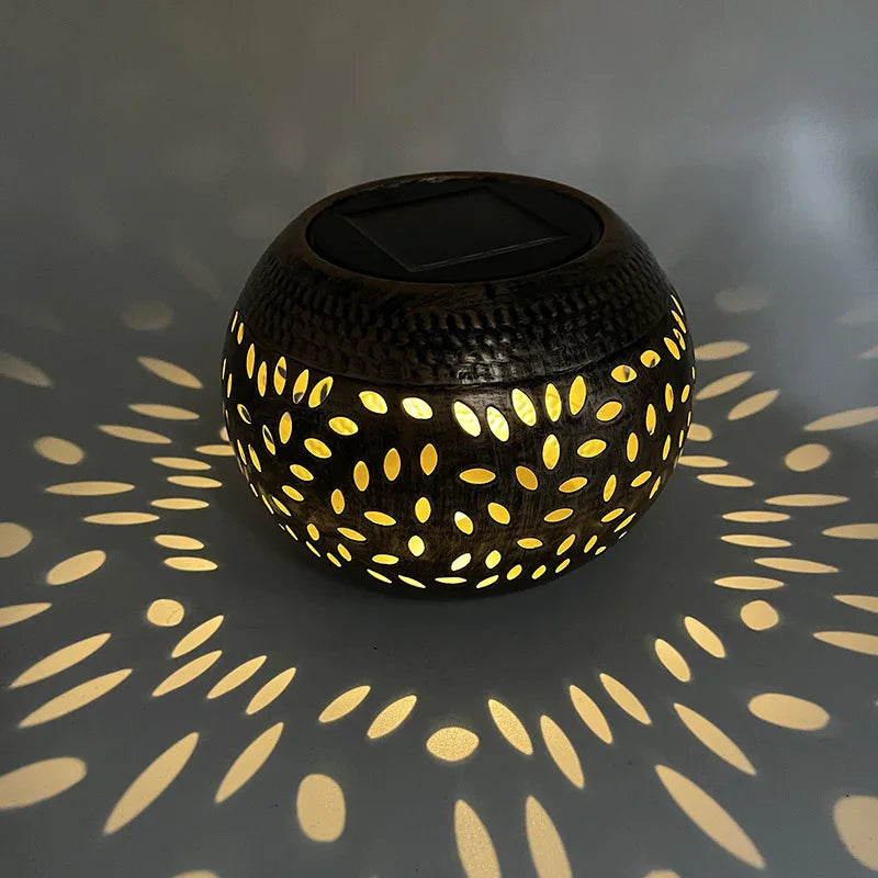 1PC Iron Solar Lantern Outdoor, Solar-Powered Garden Light