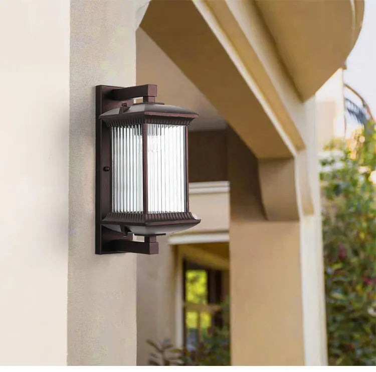 Metal Outdoor Wall Lantern