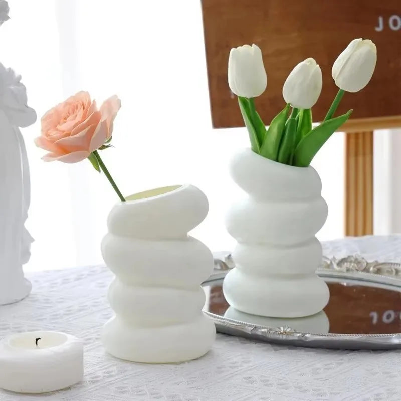 Plastic Spiral White Vase Nordic Creative Flower Arrangement Container