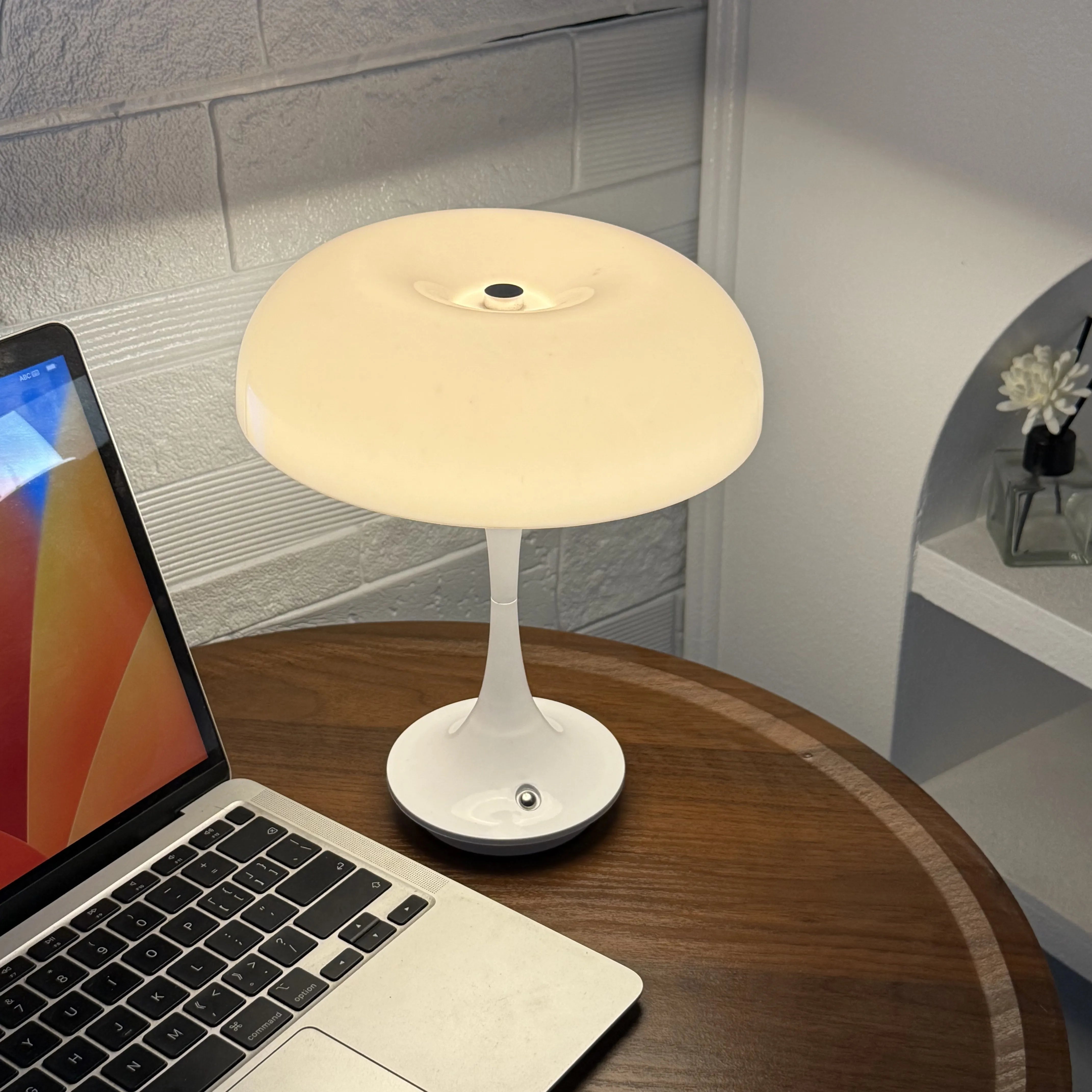 Cordless Mushroom Table Lamp with Touch Dimming