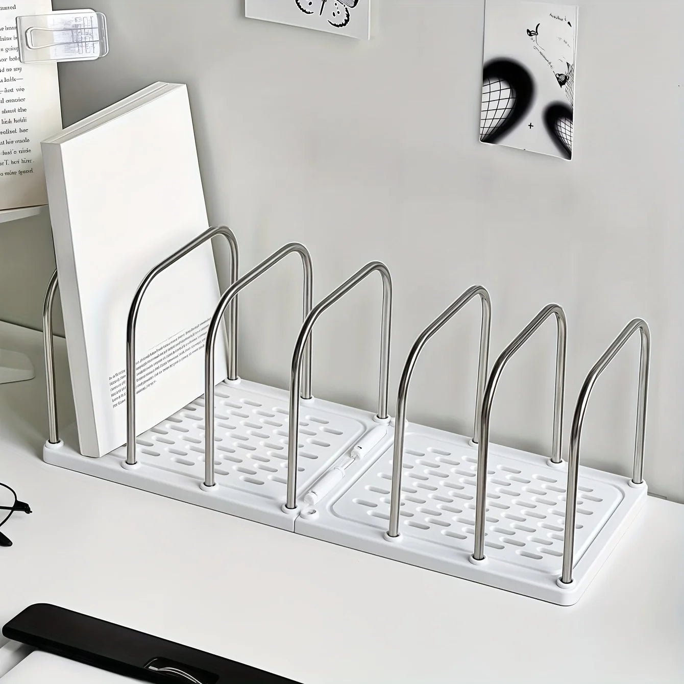 Minimalist Vertical Desk Book Stand