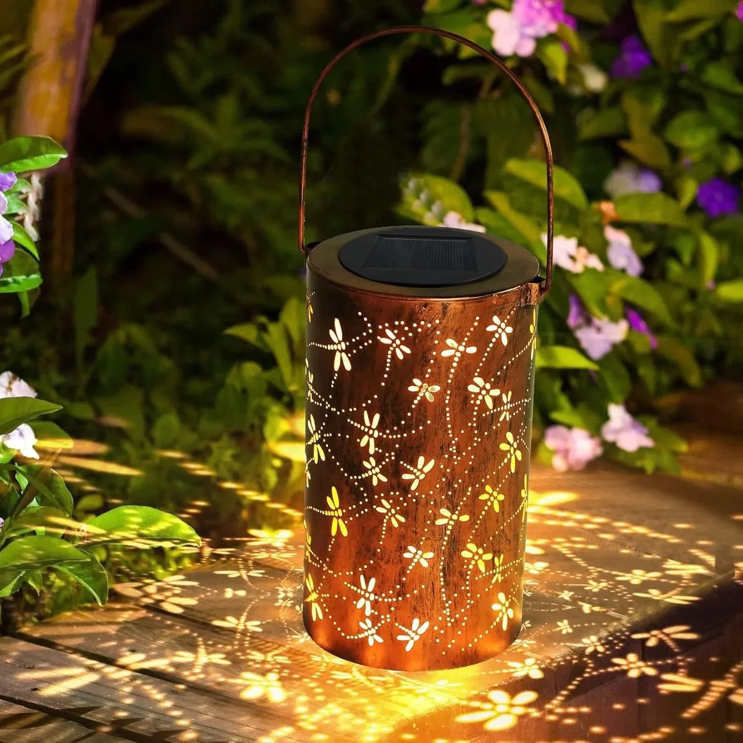 1PC Iron Solar Lantern Outdoor, Solar-Powered Garden Light