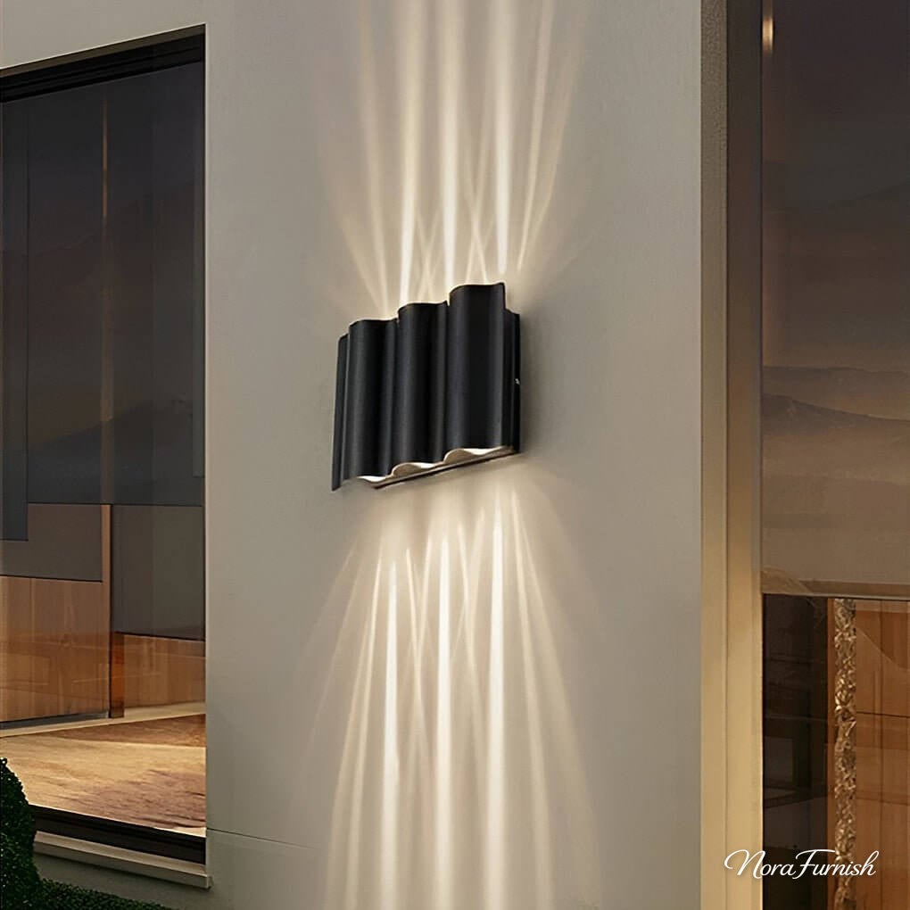 Wavy Beam Wall Light, Aluminum Outdoor Up and Down LED, view 3