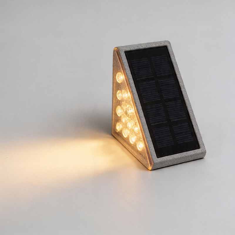 Set of 2 Triangle Solar Step Lights, Gray Outdoor Stair Lights 13