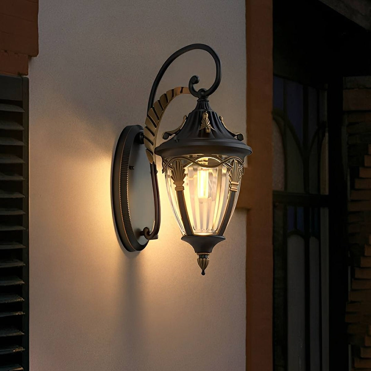 Leaf Crest Scroll Lantern, Die Cast Aluminum Porch Light