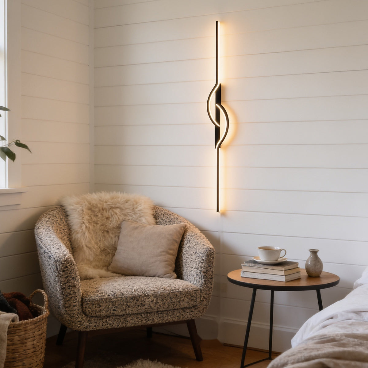 Modern Linear Wall Sconce, 39.4 in x 5.1 in, Warm White