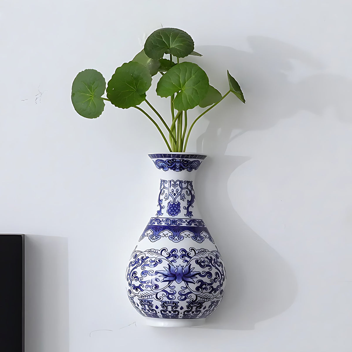 Antica Vase