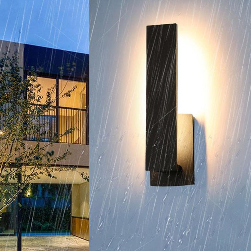 Offset Blade Wall Sconce, Black Aluminum Outdoor Wall Light 2