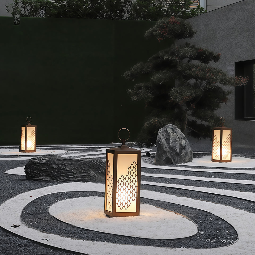 Lattice Lantern Bollard Light, Chestnut Stainless Path Light