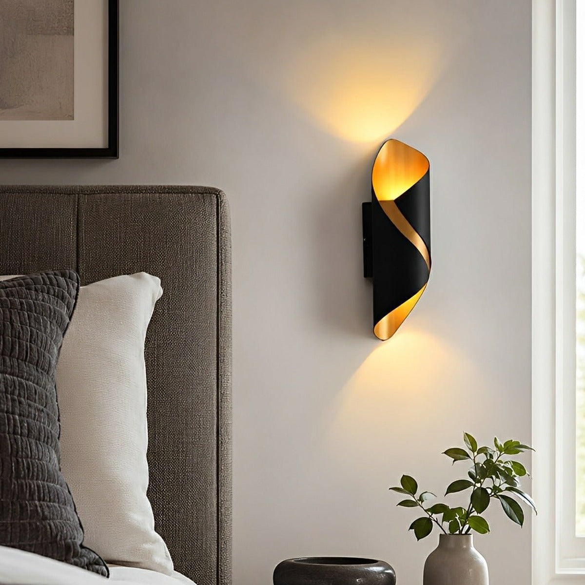 Ribbon Curl Up and Down Sconce, Modern Outdoor Wall Light 4