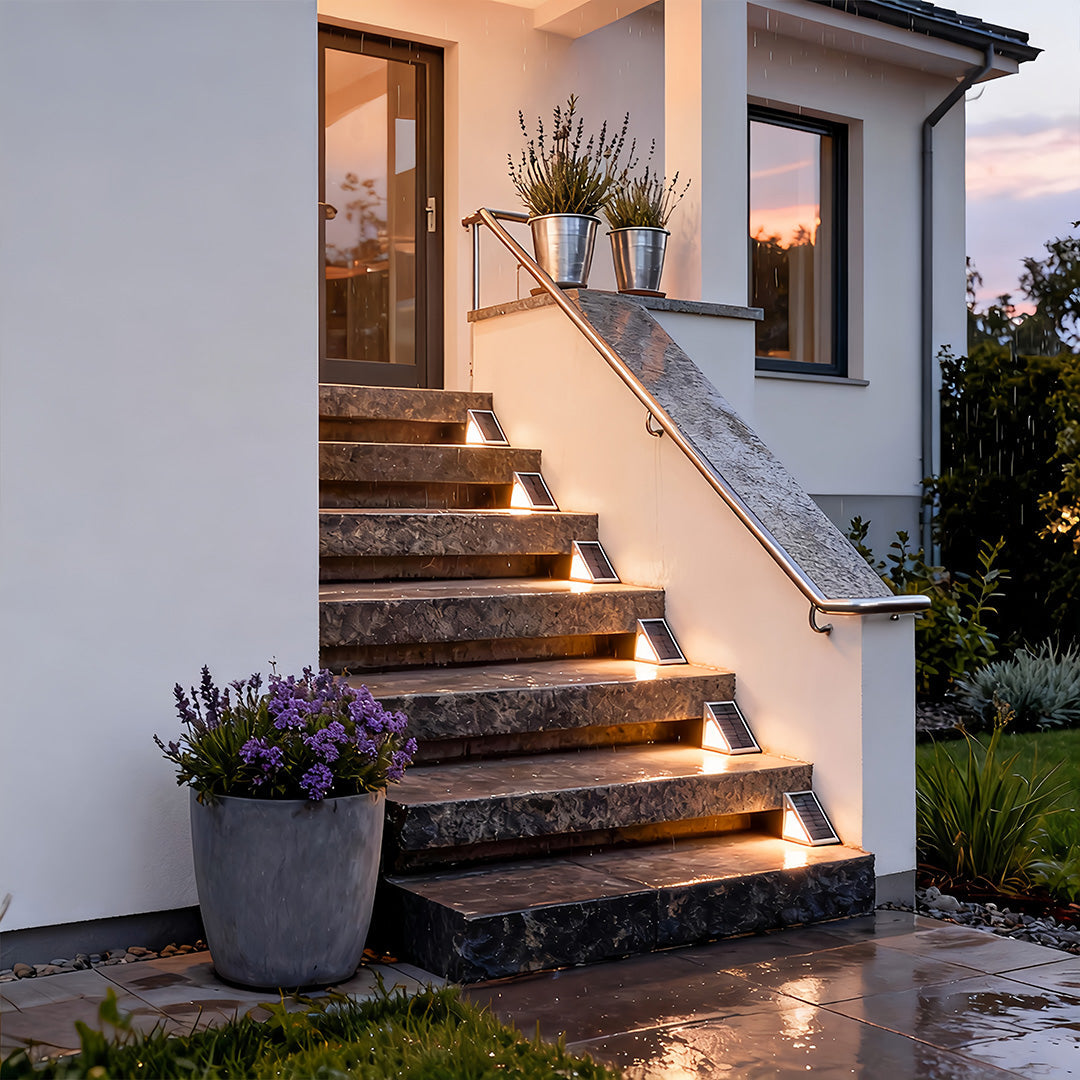 Set of 2 Triangle Solar Step Lights, Gray Outdoor Stair Lights 3
