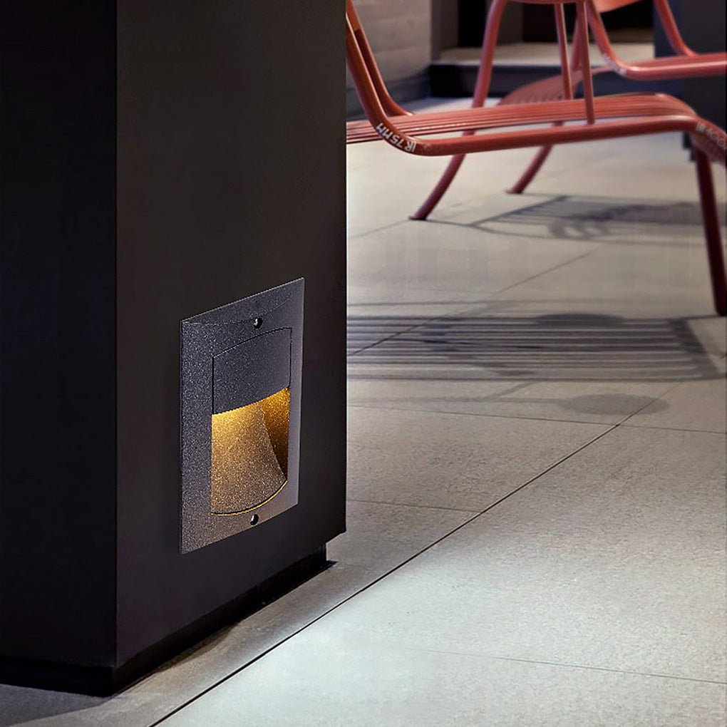 Surface Mounted Step Light, Black Aluminum Stair Wall Light