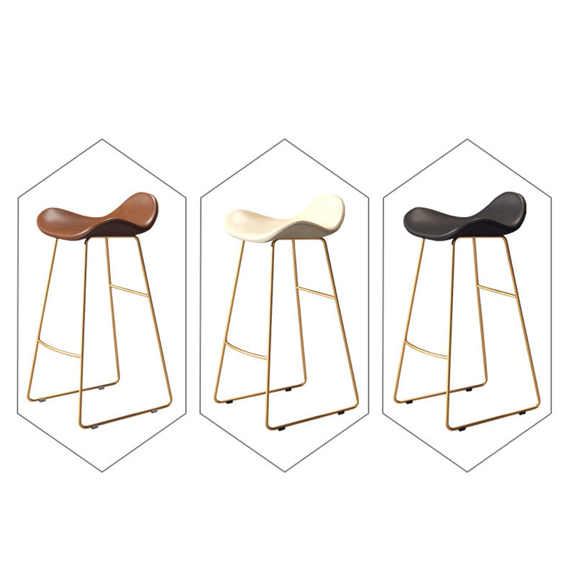 Contemporary Scandinavian PU Leather & Iron Triangle Bar Stool With Backrest And Footrest For Kitchen & Bar