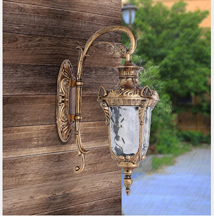 Retro Bronze Outdoor Wall Lantern