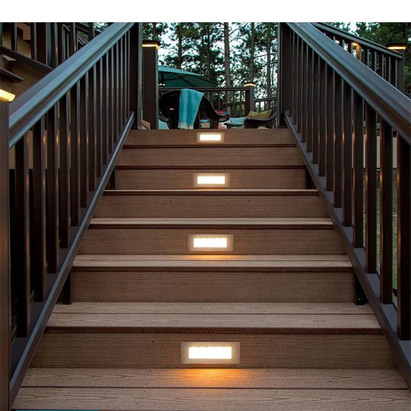 Recessed LED Stair Step Light