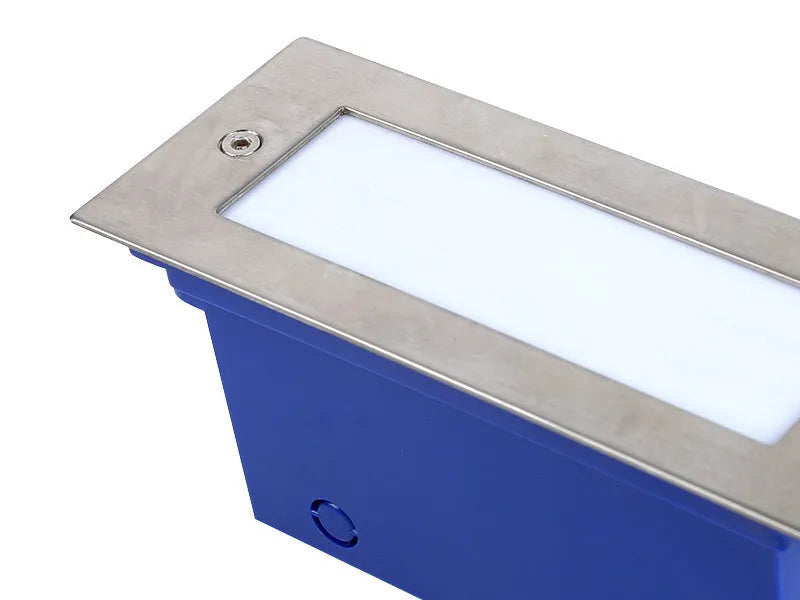 Recessed LED Stair Step Light