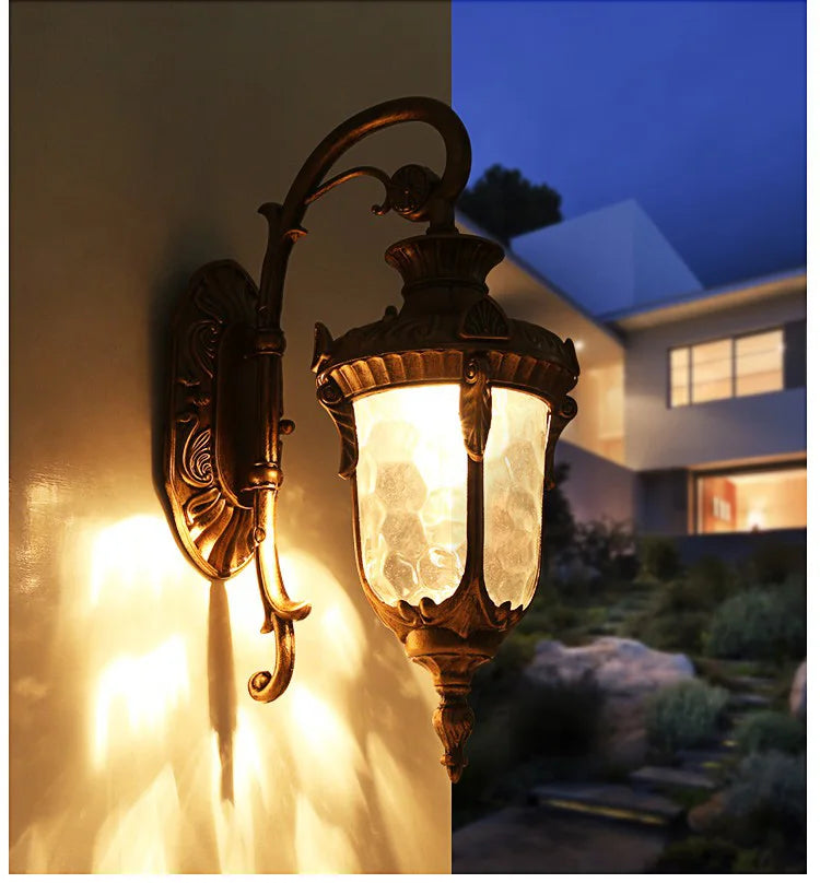 Retro Bronze Outdoor Wall Lantern
