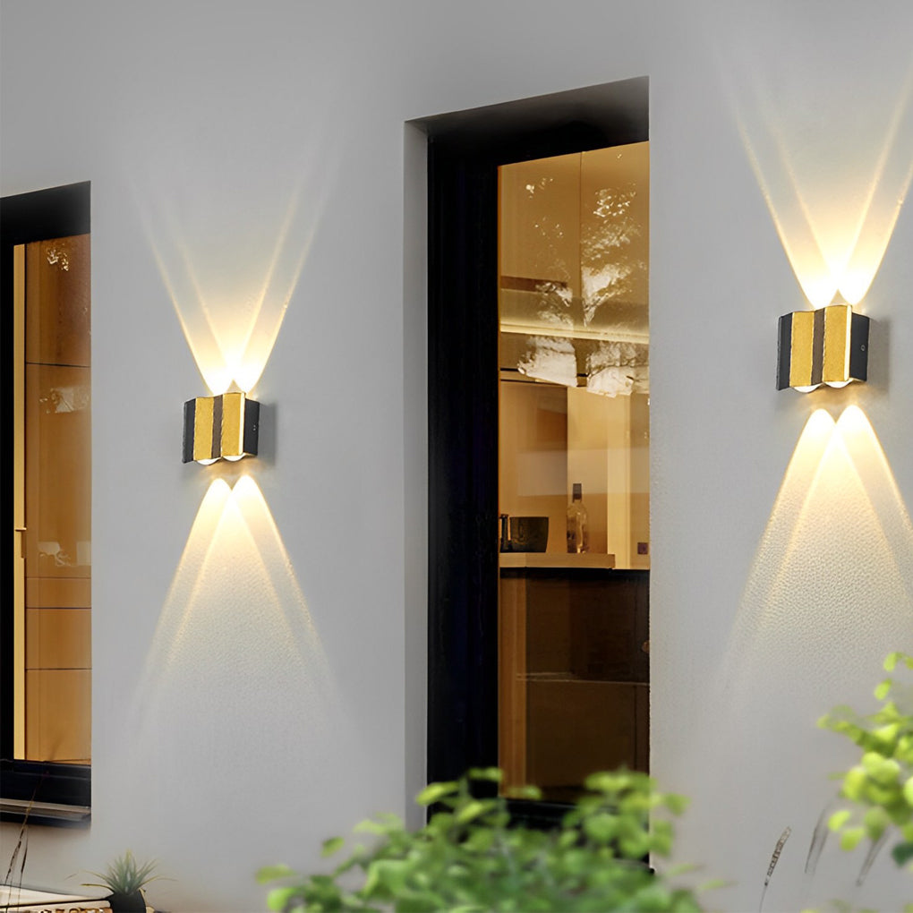 Creative Up and Down Wall Sconce, Black Aluminum Outdoor Light