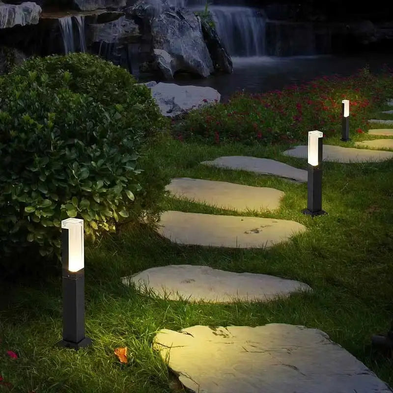 Outdoor LED Waterproof Garden Column Light Minimalist Design for