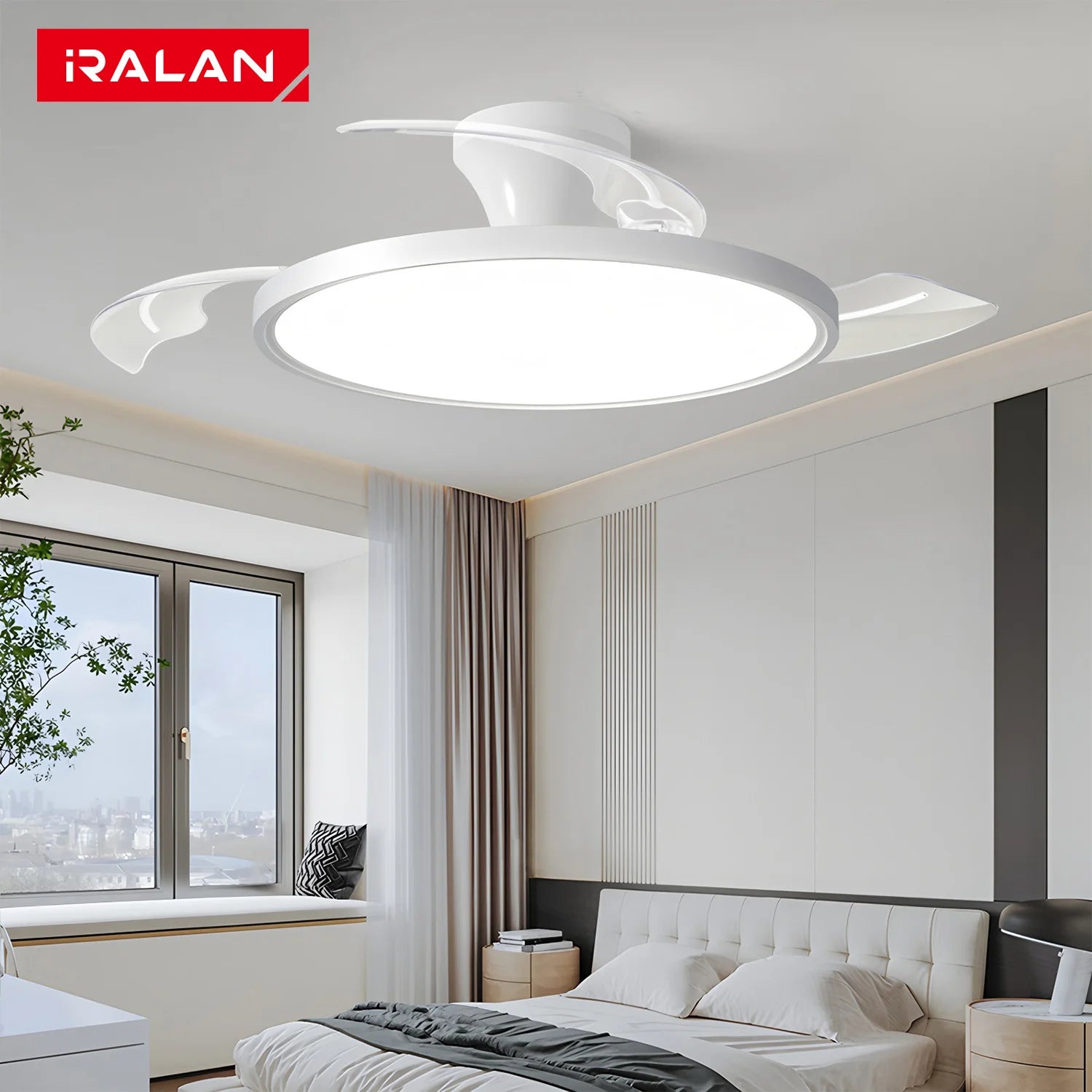 Retractable Blade Ceiling Fan Light