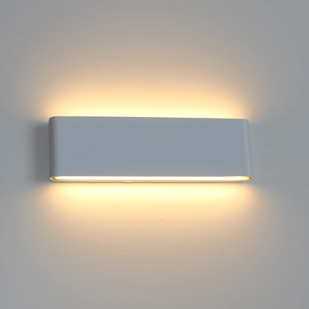 Aluminum LED Outdoor Wall Sconce