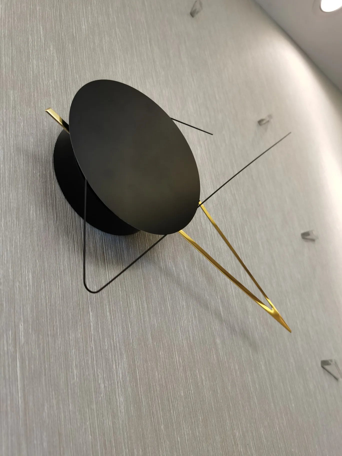 DIY Minimalist Wall Clock