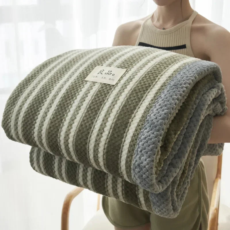 Knit Blanket Throw Soft Chenille Yarn Knitted Blanket Machine