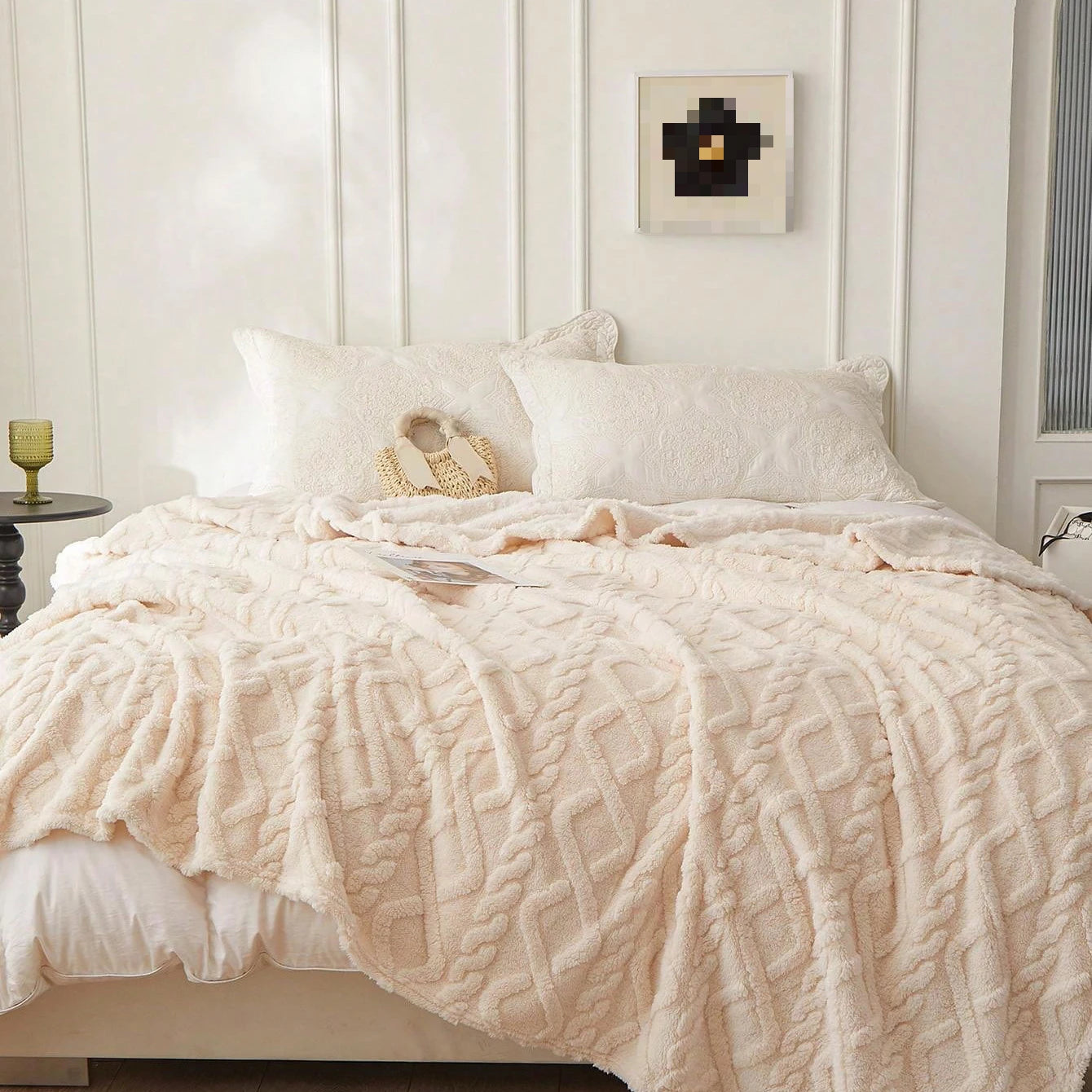 Coral Fleece Lightweight Blanket
