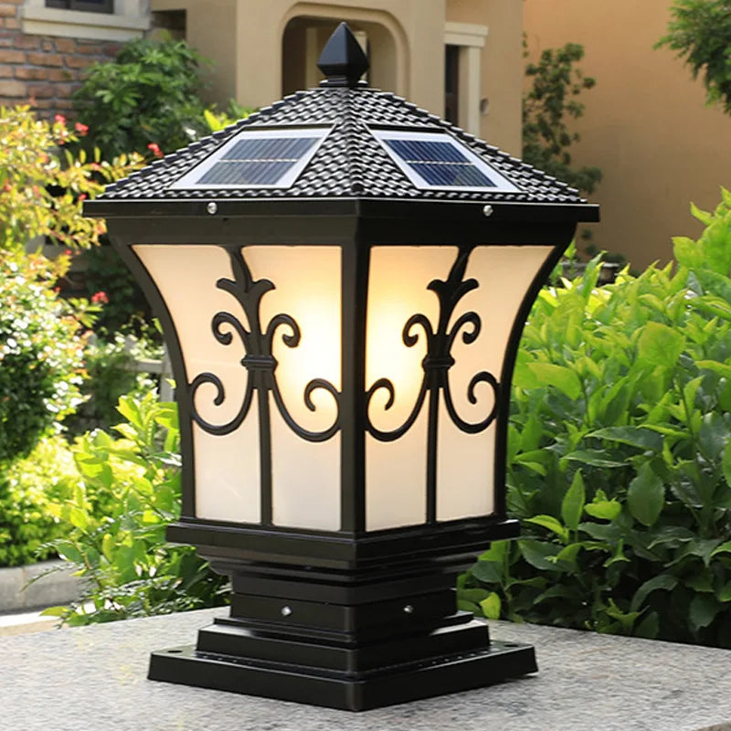 3-Color Adjustable Waterproof Outdoor Solar Lamp with Remote Control -