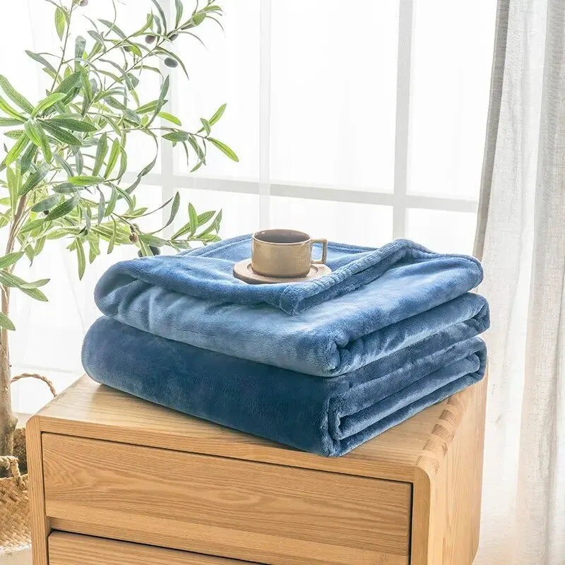 Extra Soft Flannel Throw Blanket