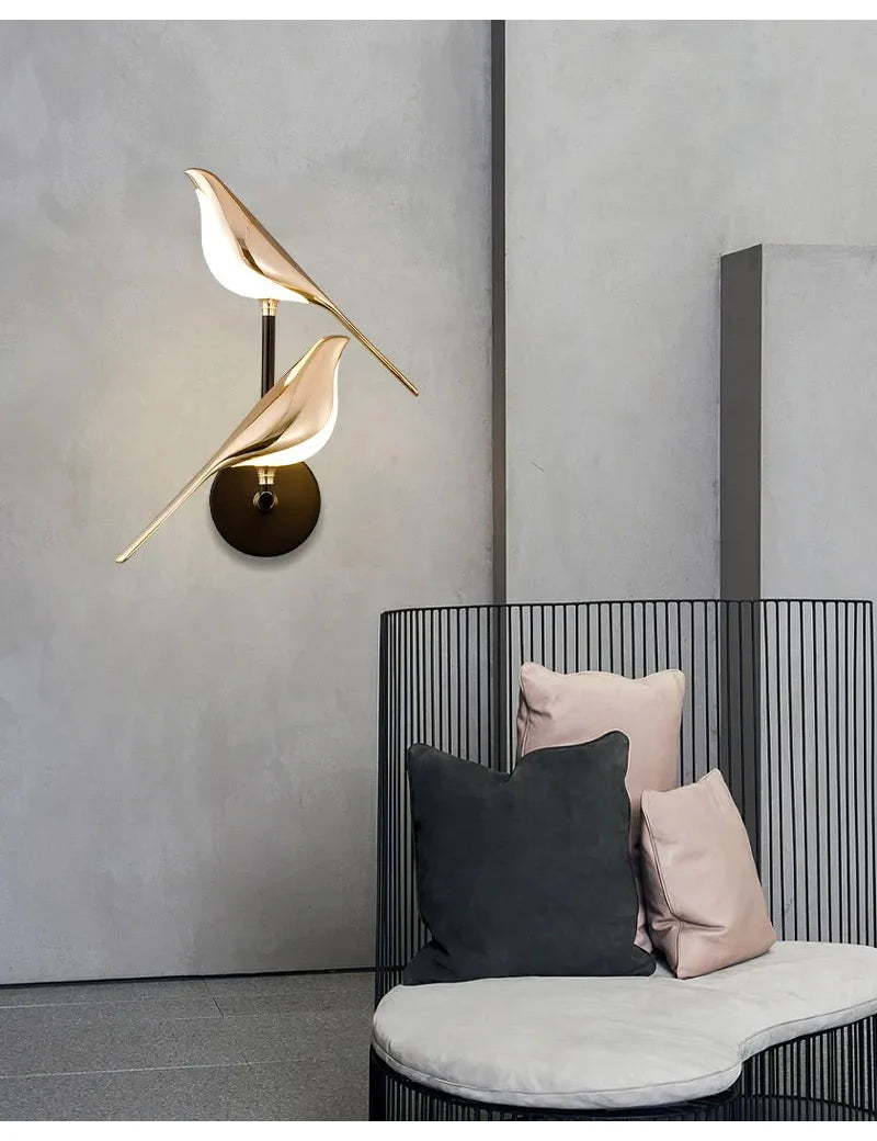 Magpie Bird Wall Lamp