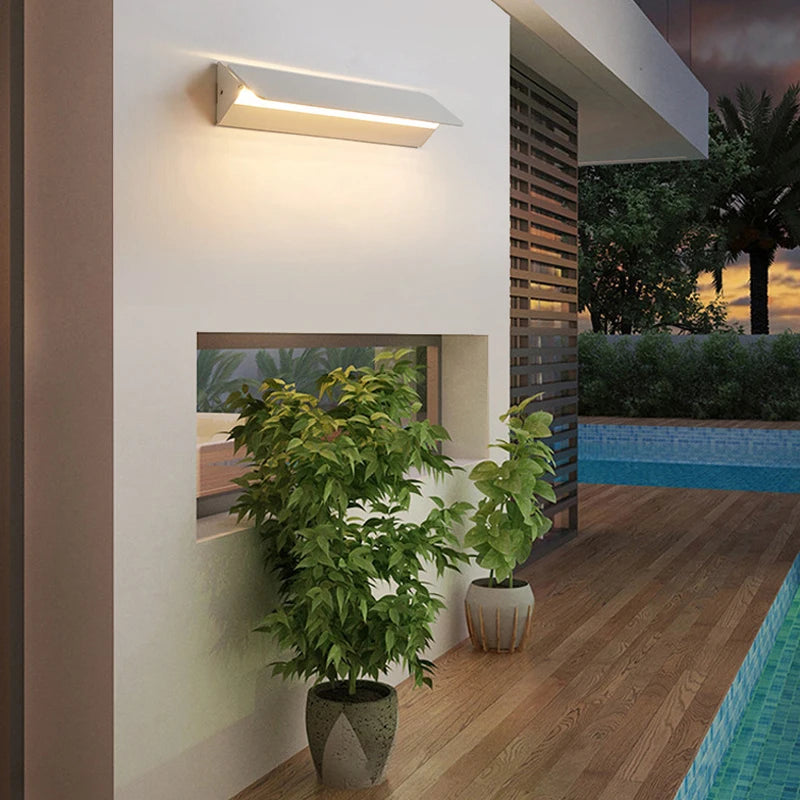 Adjustable Aluminum LED Wall Lamp