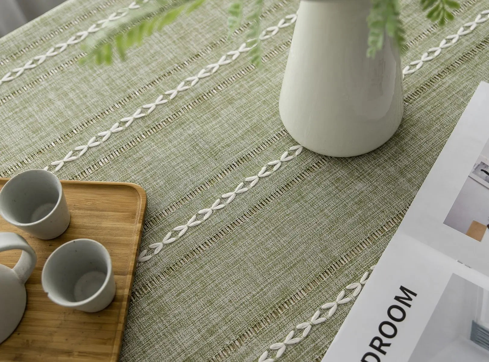 Cotton Linen Stripe Tassel Tablecloth Stain Resistant Dust-Proof Table