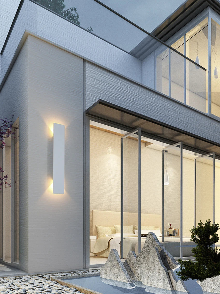 Aluminum Up & Down Outdoor Wall Light