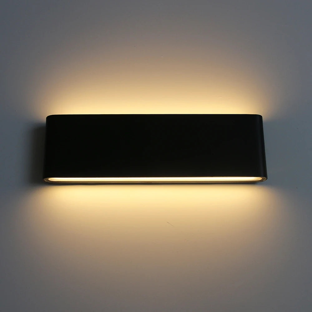 Aluminum LED Outdoor Wall Sconce