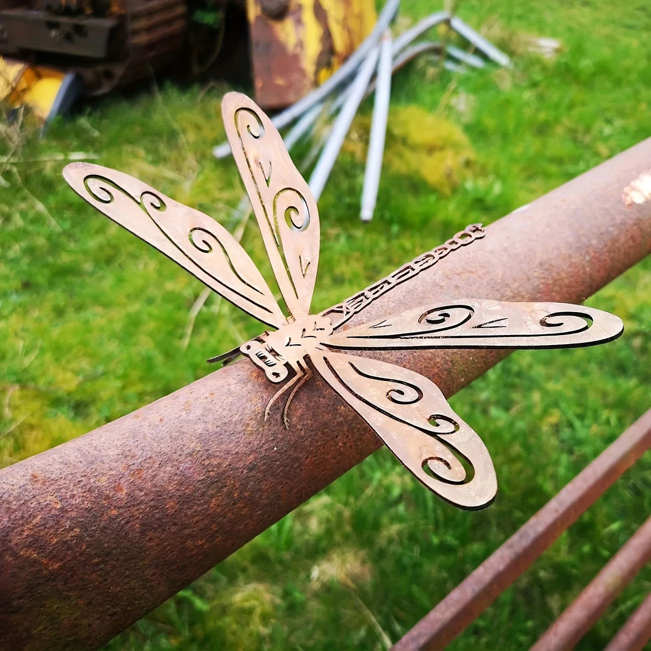 Metal Dragonfly Garden Stake