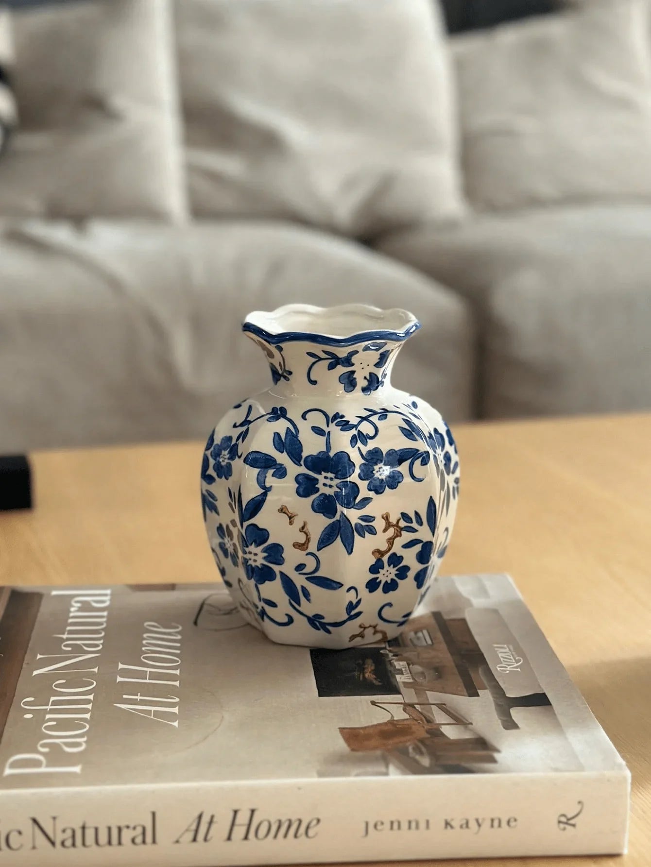 Chinese Blue and White Porcelain Vase