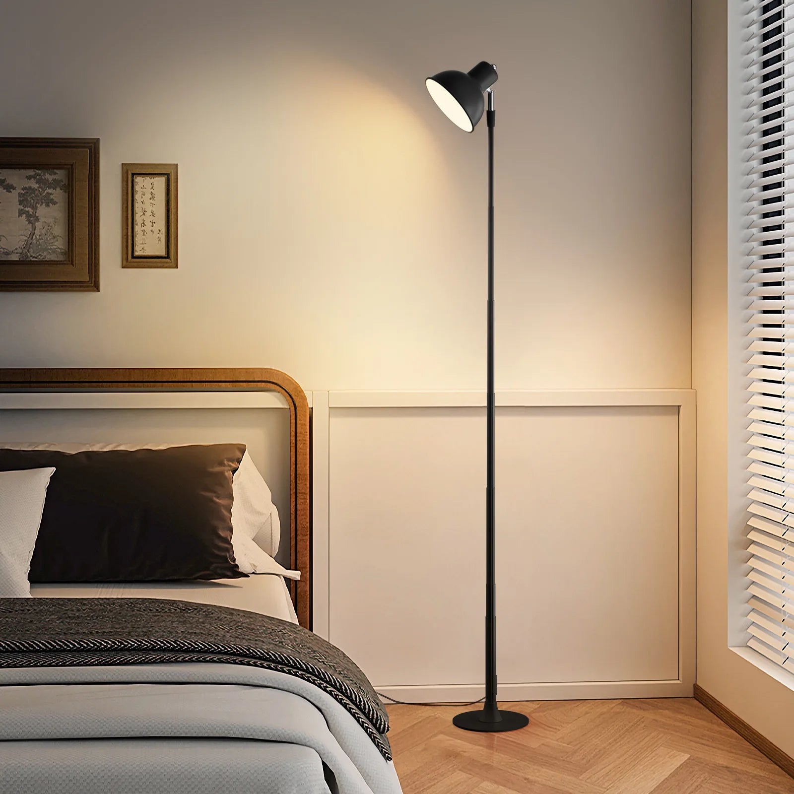 Telescopic Adjustable Floor Lamp