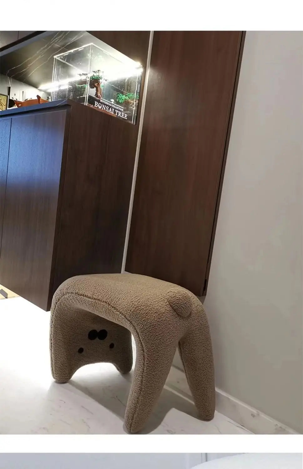 Plush Armless Dressing Chair