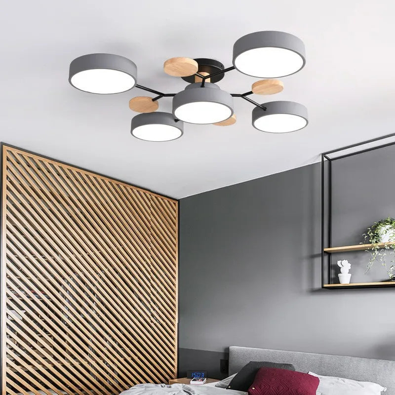 Modern Adjustable Spotlight Ceiling Chandelier