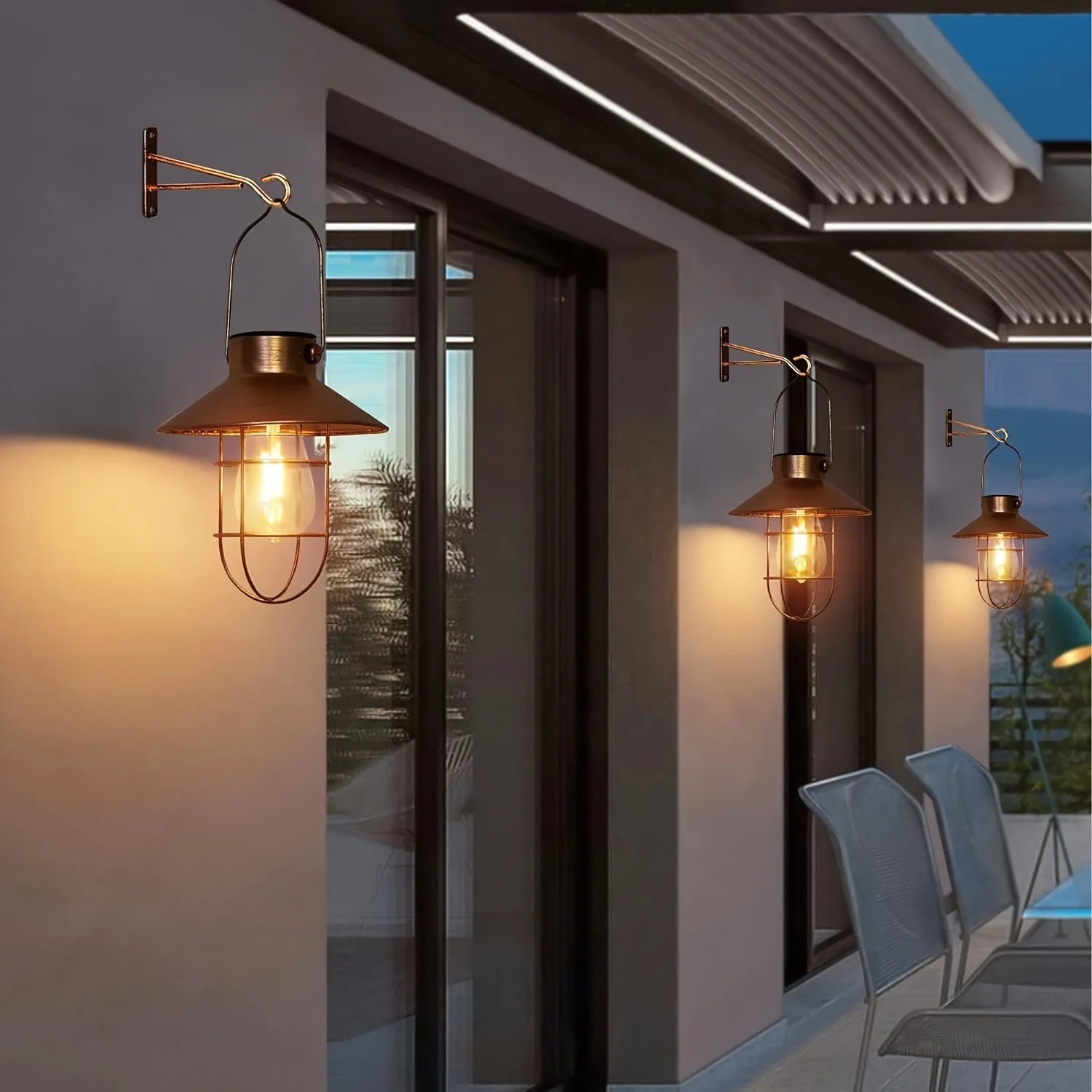 1PC Solar Iron Chandelier - Outdoor Courtyard Garden Art Lamp