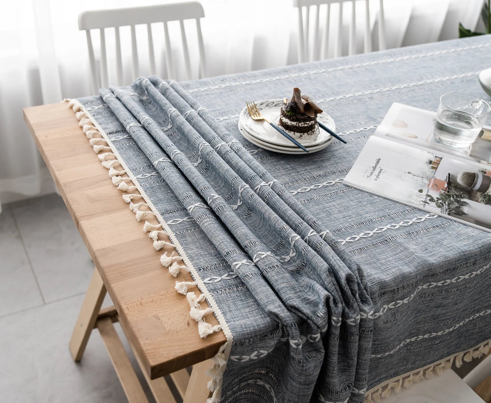 Cotton Linen Stripe Tassel Tablecloth Stain Resistant Dust-Proof Table