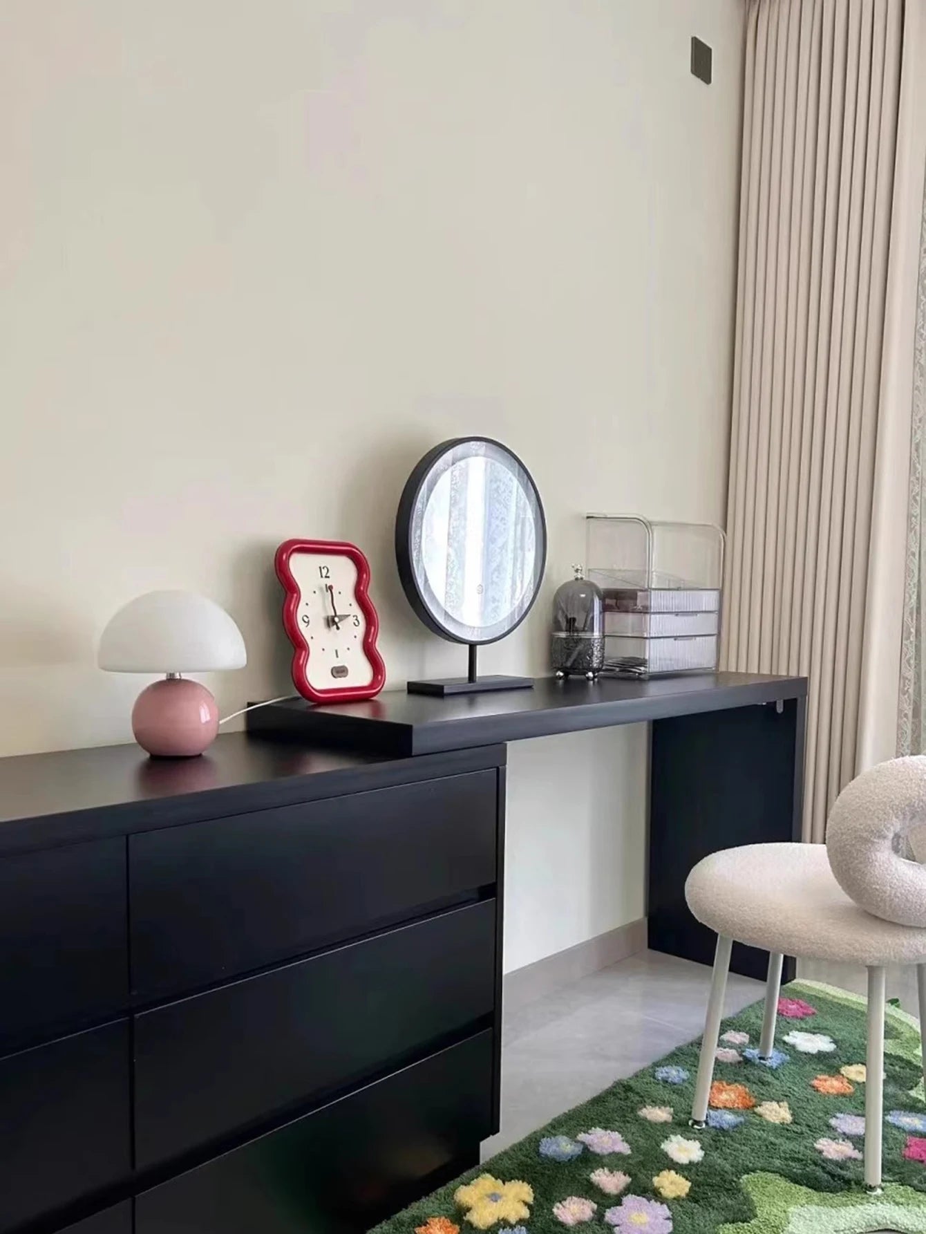 USB Socket Decorative Night Table Lamp