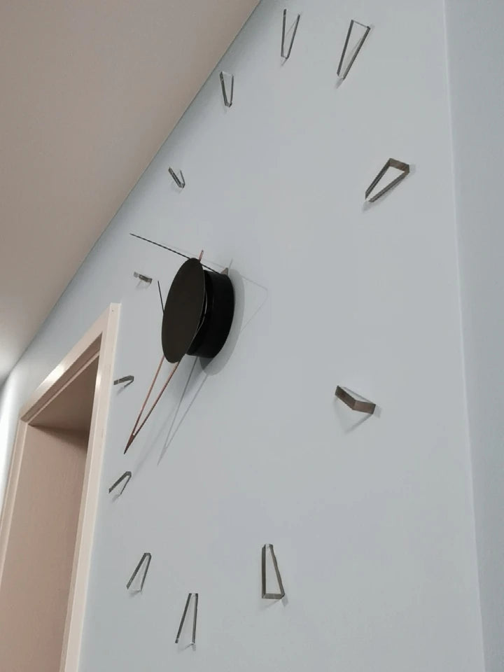 DIY Minimalist Wall Clock
